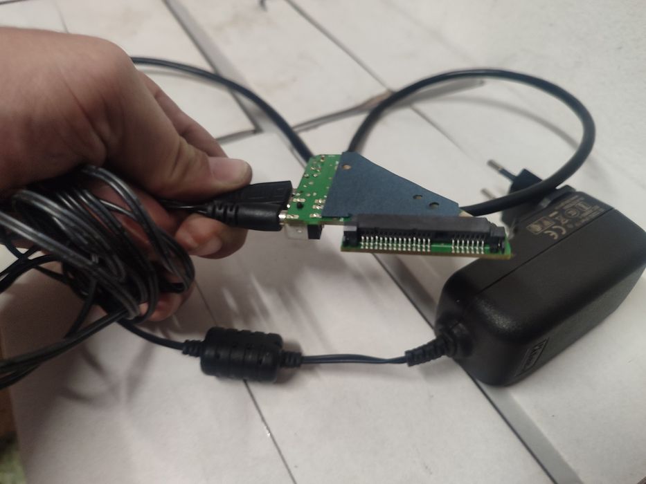 Adaptador para disco sata USB