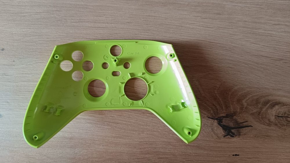 Capa frontal original Comando Xbox One – cor Electric Volt64170345242883121