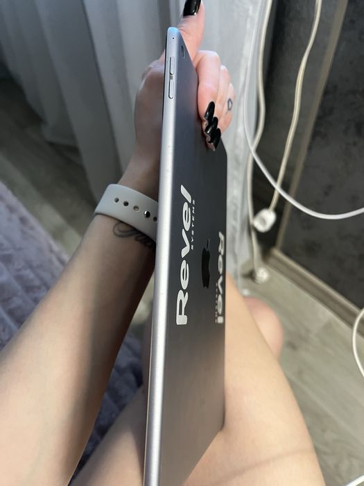 Продажа Apple Ipad