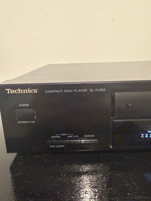 Vendo Leitor de CDs Technics SL-PJ28A
