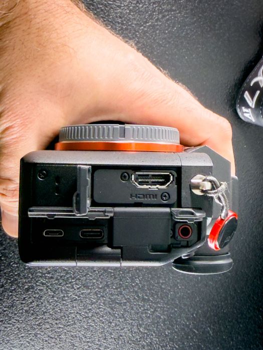 Sony A7 IV - Bardzo zadbany aparat - 2 Baterie i Ładowarka Gratis!