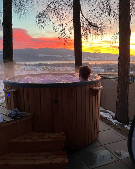 Domki na wynajem nad jeziorem Czorsztyńskim. Balia,Sauna.