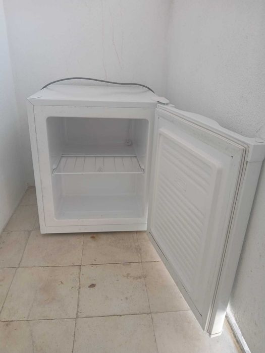 mini frigorífico JOCEL