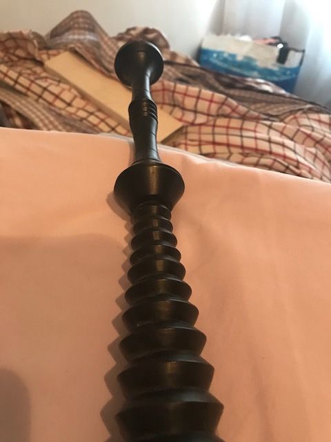 Peça antiga em madeira trabalhada