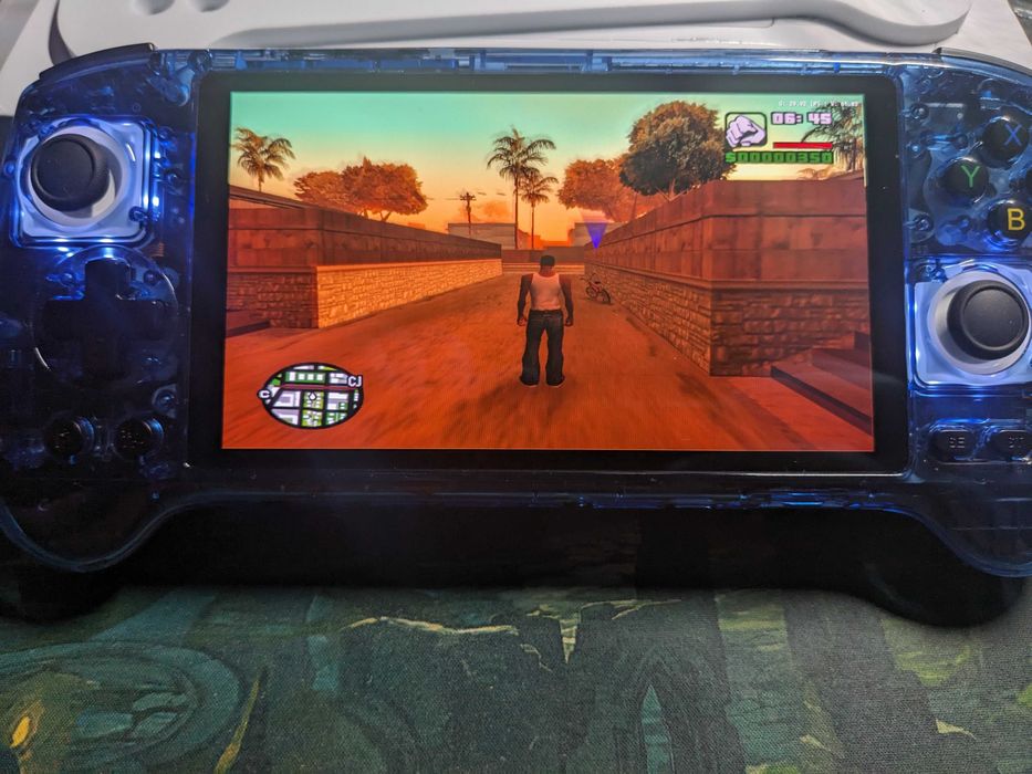 Anbernic RG556 портативна ігрова консоль приставка android