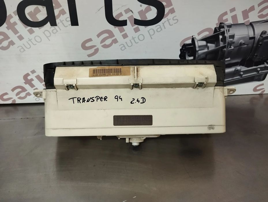 QUADRANTE VOLKSWAGEN TRANSPORTER T4 2.4D REF. 701919033DK 701919059AC