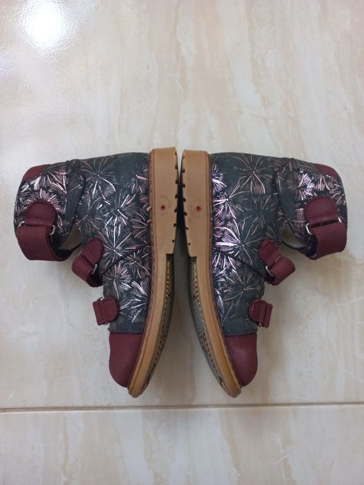 Ортопедичні туфлі