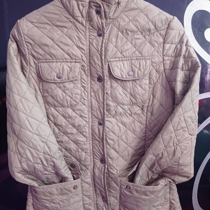 Куртка весняна від фірми FERAUD