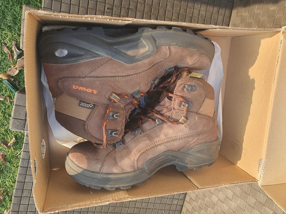 Buty Trekkingowe LOVA Renegrande GTX MID 38  40 % ceny