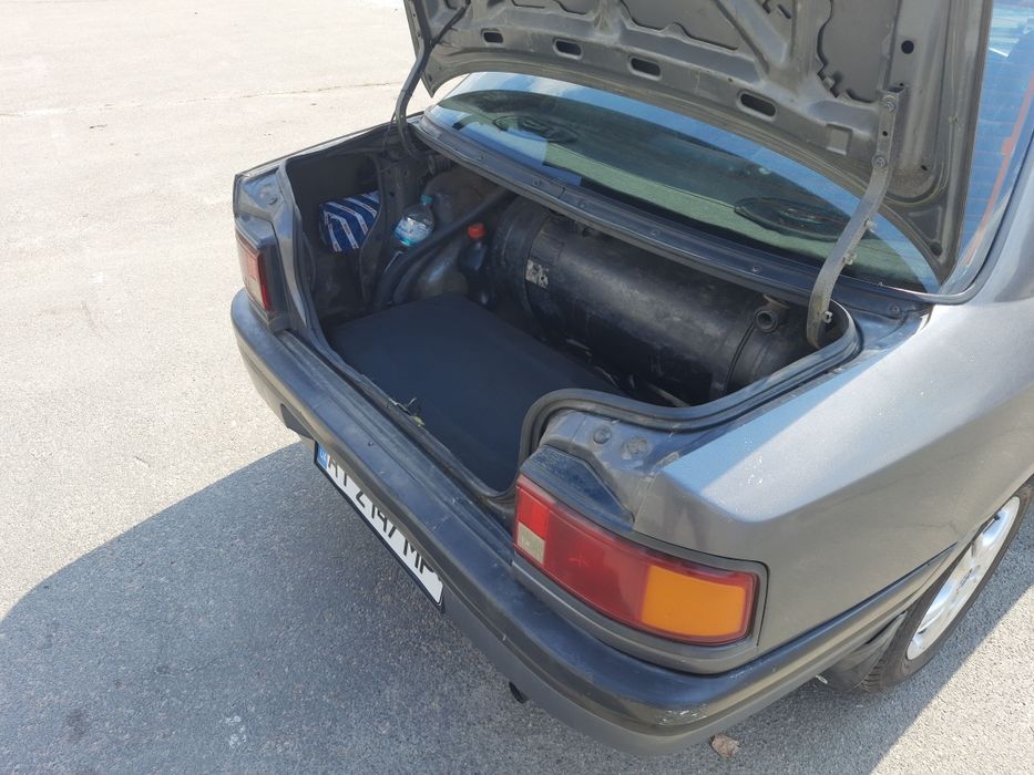 MAZDA 323  BG SEDAN B6E 1.6 8v (84 л.с.)