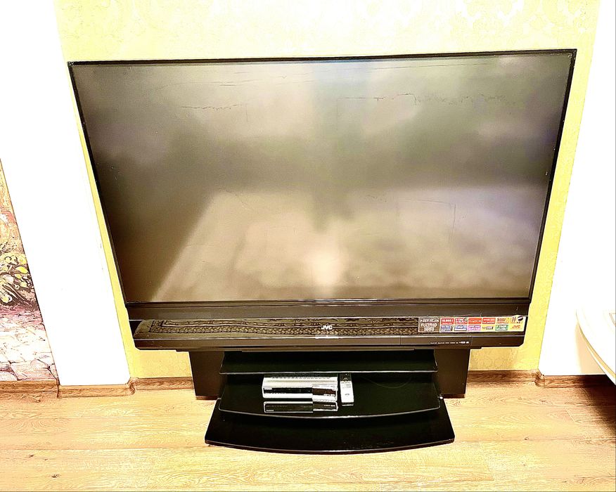 Телевизор JVC HD-65DS8DDU(диагональ-165см)