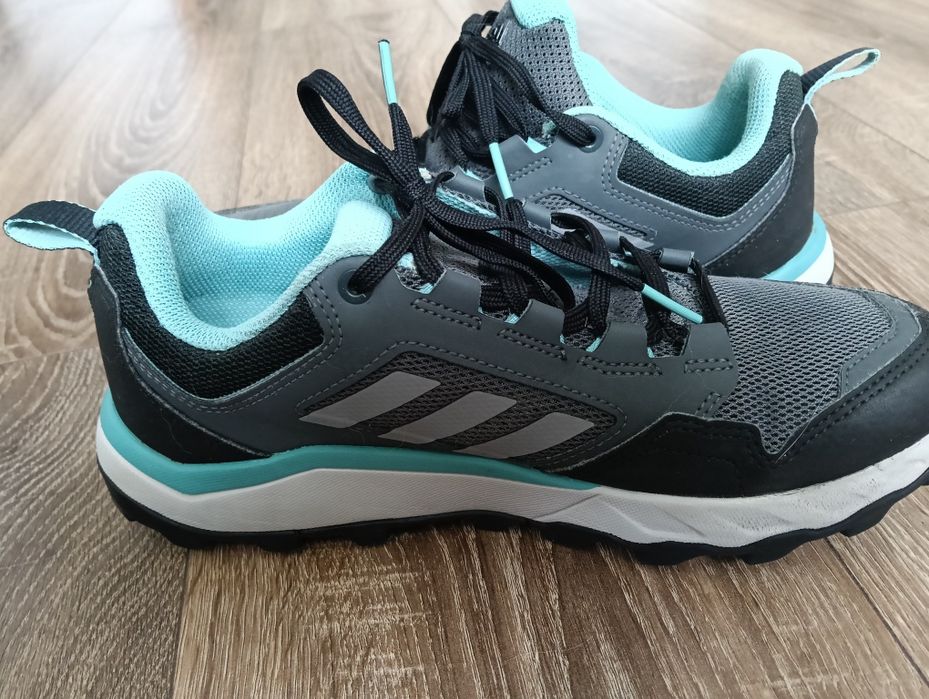 Buty  damskie adidas terrex 38.5