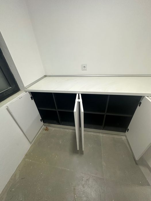Armário/ bancada cozinha ou lavandaria