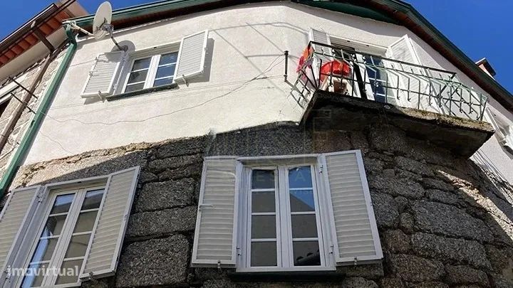 Moradia T1 em São Gião, Oliveira do Hospital