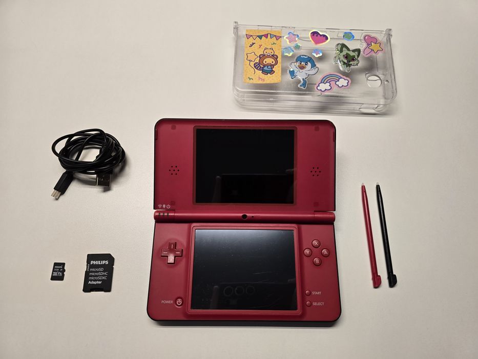 Nintendo DSi XL - Super Mario Bros 25th anniversary
