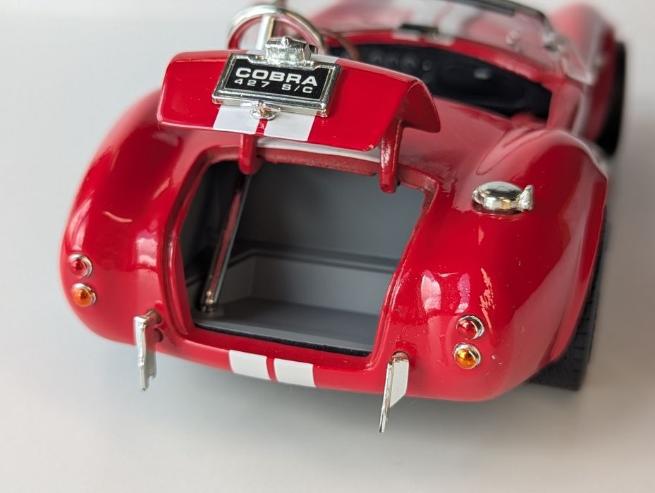 1/18 1964 Shelby Cobra 427 S/C Road Signature Модель Машинка Шелбі