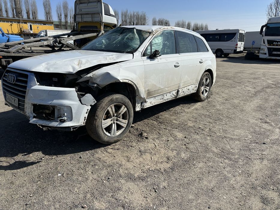 Audi Q7 Продам ( Терміново)