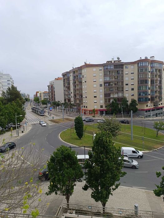 Apartamento com 3 quartos e excelente localização