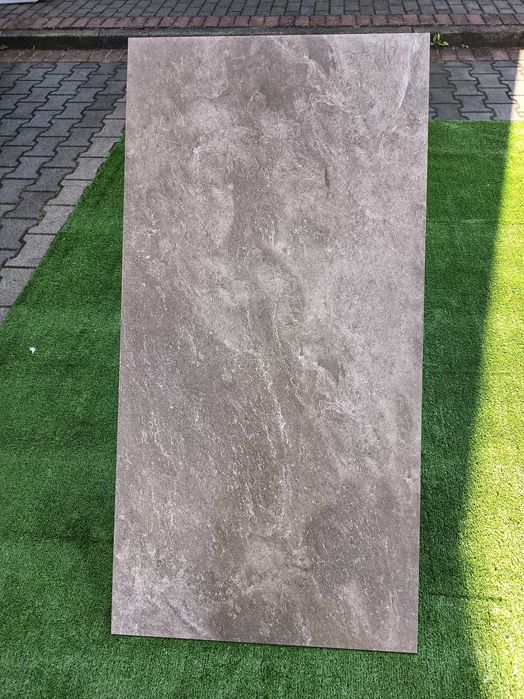 Płytki ceramiczne gres glazura łazienka salon pomieszczenia gospodarcz