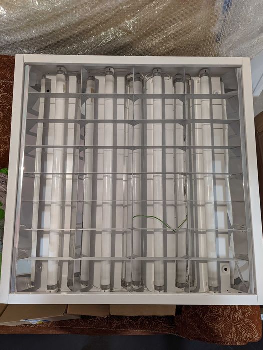 Oprawa Rastrowa 4x18W 4szt