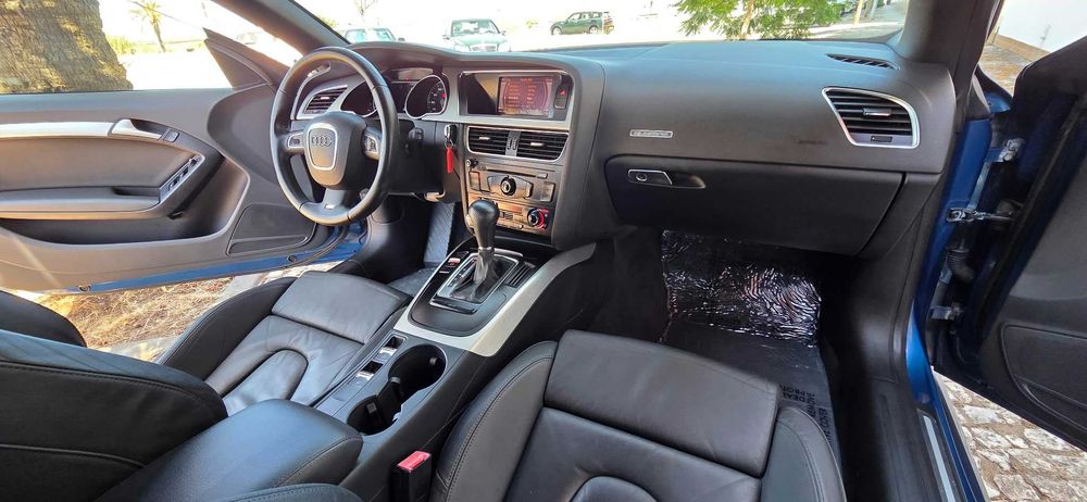 Audi A5 Cabriolet 2.0 Turbo — Azul, Capota Elétrica, Pronto Para o Verão