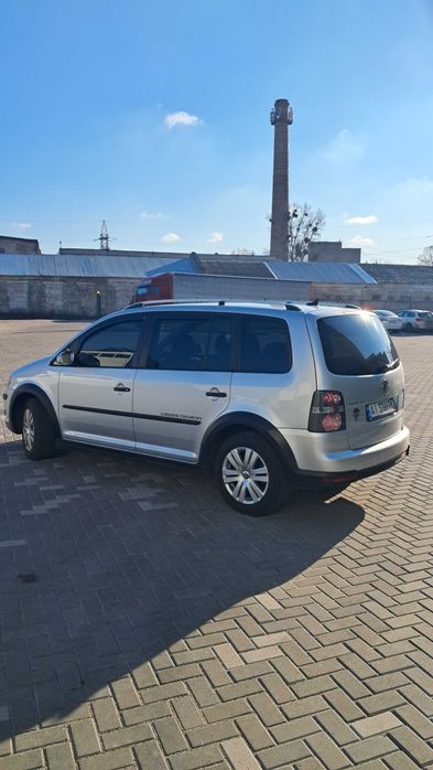 Volkswagen Cross Touran 2008