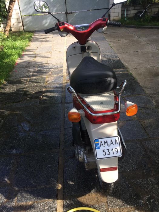 Скутер Piaggio Free