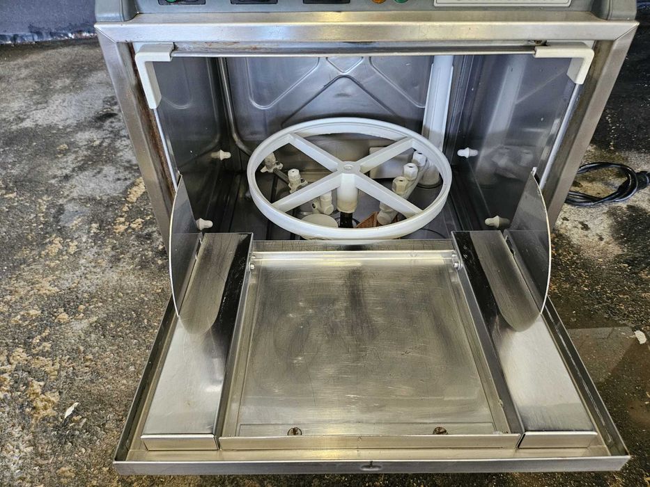 Máquina de lavar copos