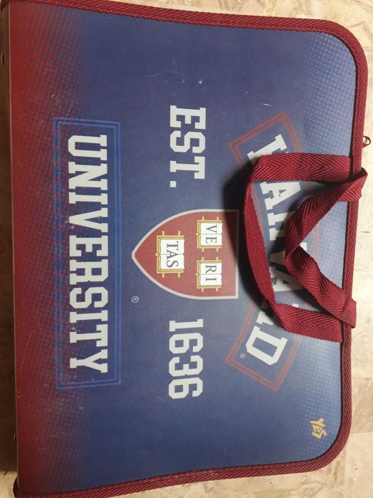 Папка для зошитів Harvard yes
