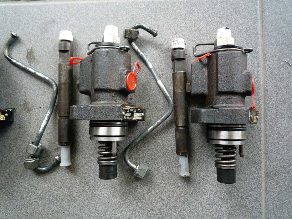 DEUTZ F4M 2011 pompa wtryskowa wtryski