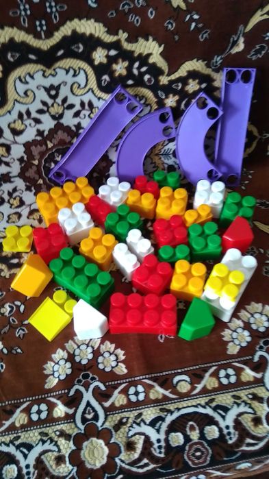 Детский конструктор.