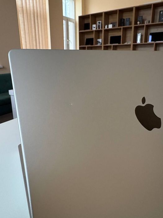 MacBook Pro 14” Silver 2021 MKGR3 M1pro, 16GB, 512SSD