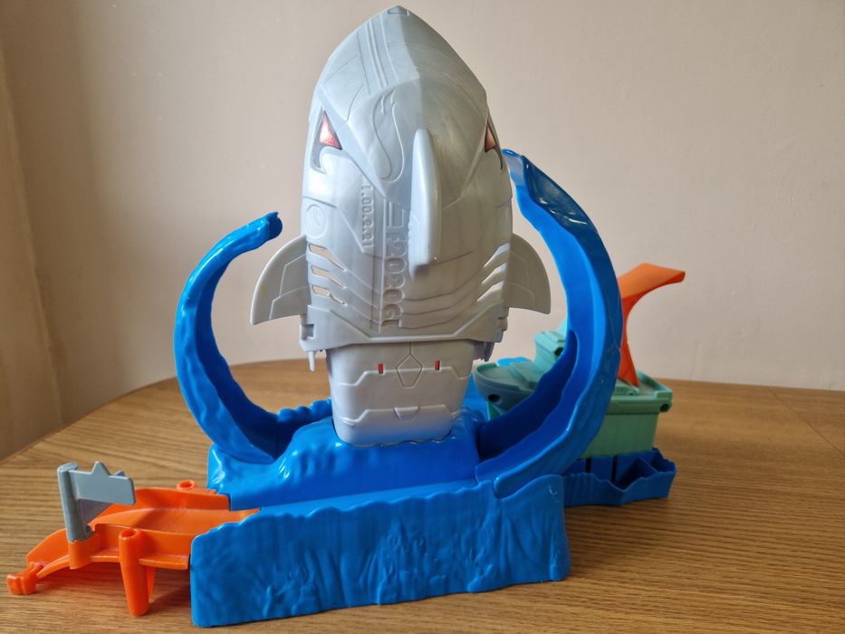Hot Wheels City Roborekin.