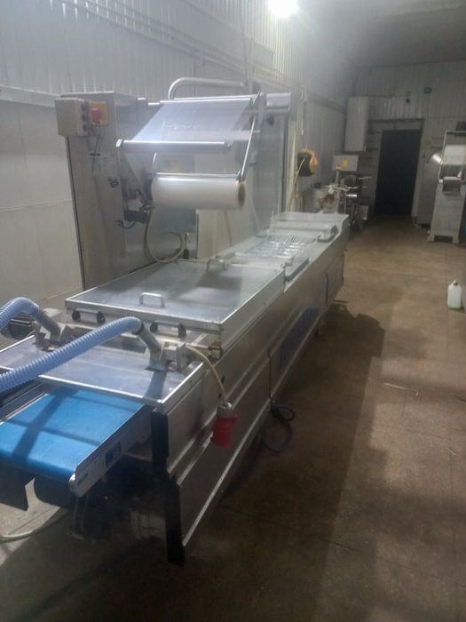 Упаковщик термоформер Multivac R230