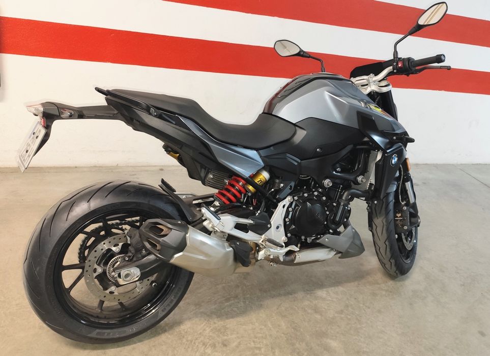 BMW F900R - Dynamic ESA