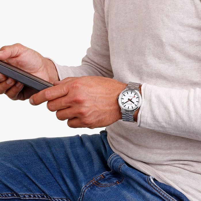 *NOVO* Relógio Mondaine automático MST.4161B.SJ (41 mm)