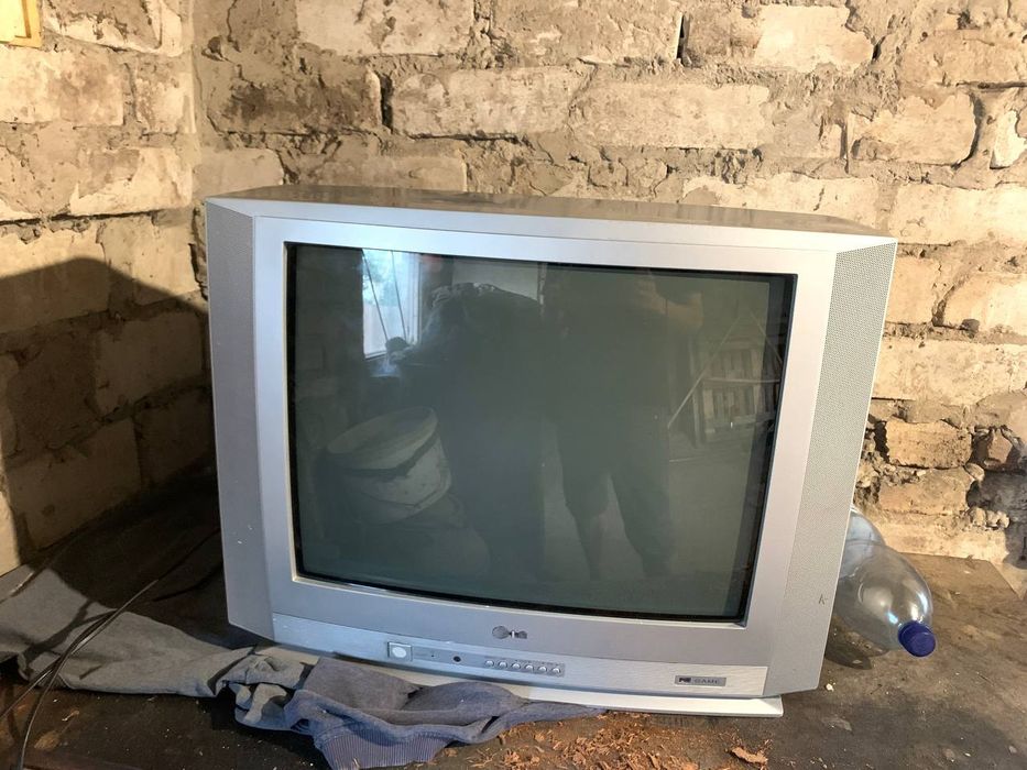 Продам телевізор LG