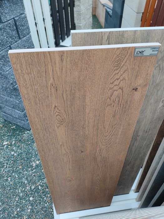 Deska decha drewnopodobna płyta ceramiczna gres taras tarasowa 120x40