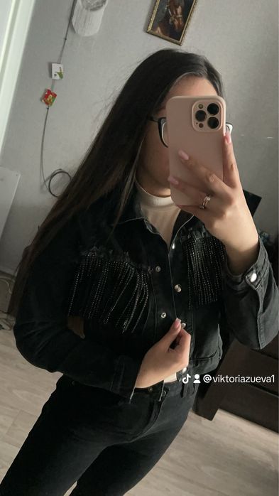 Джинсовка з камінням