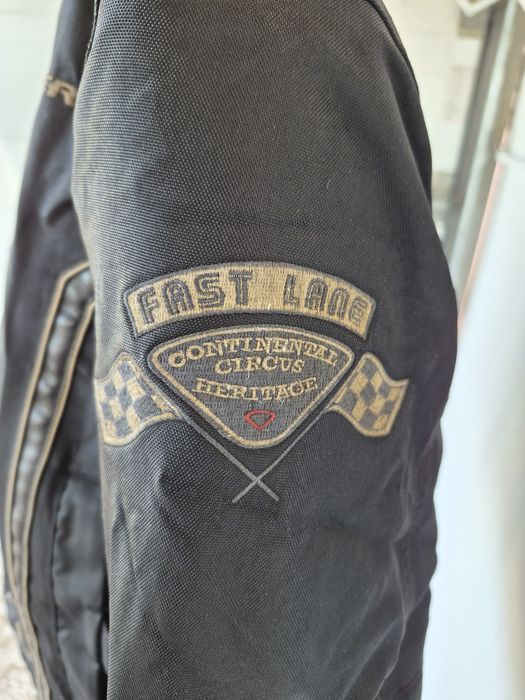 Casaco de moto de senhora marca Bering