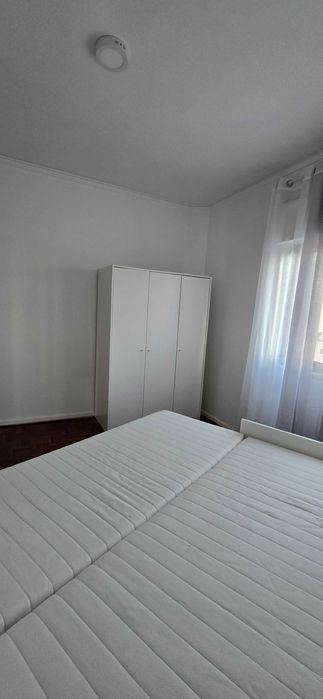 Quarto para arrendar em Sacavem