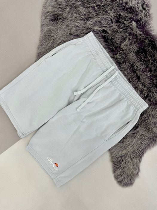 Шорти Ellesse Л розмір Р898