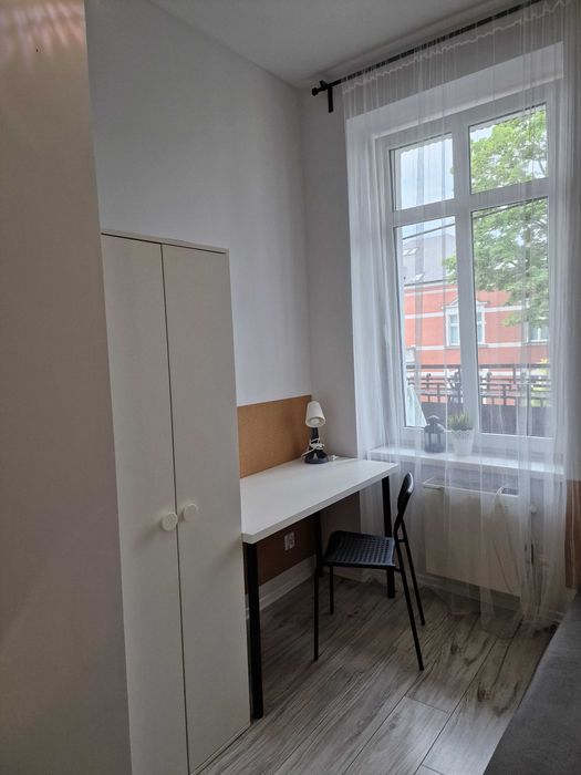 duży POKÓJ jedno lub  dwuosobowy ul. Lipowa przy Forum