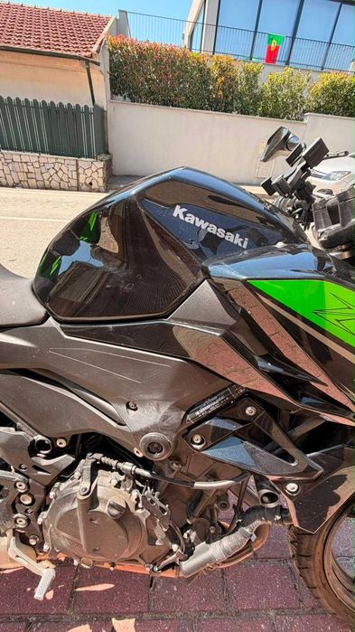Kawasaki 400 ABS 2022 | Apenas 1.724 km | Como Nova | SHAD SH39