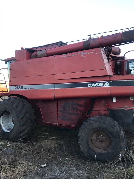 Комбайн Case 2188