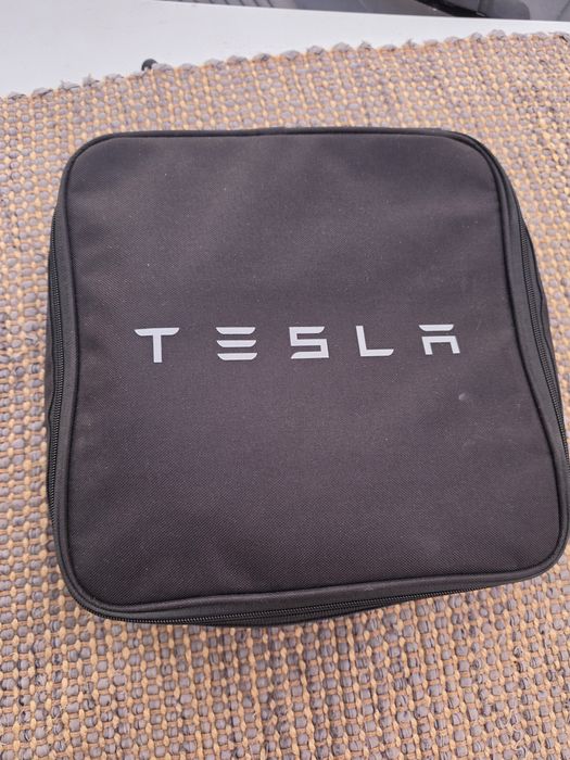 Carregador tesla