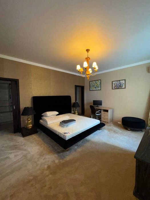 Продам квартиру в квартале от Соборной площади