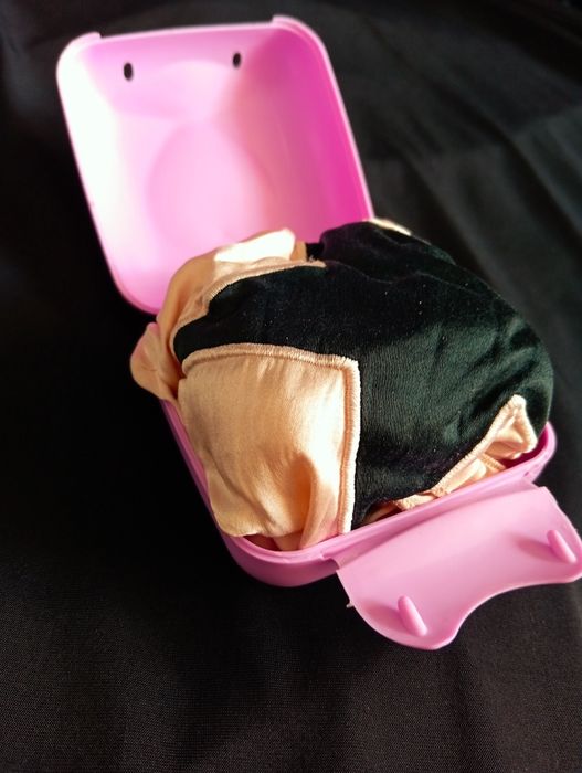 Нежный подарок для любимой: трусики Topshop в красивом боксе