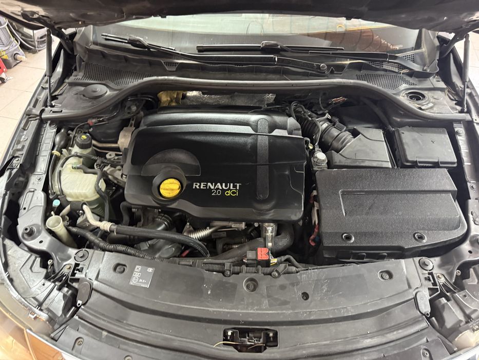 Renault Latitude 2.0 DCI 175 Cv