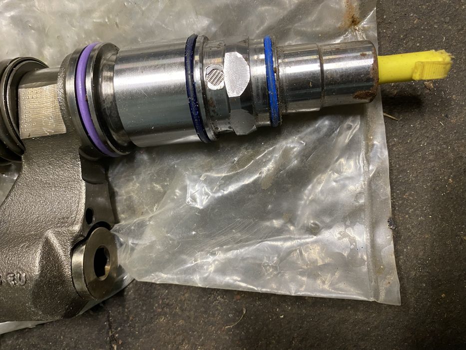 Форсункі Skania  Нові. 9000